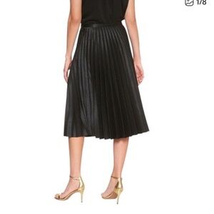 NWT Banana Republic Black Pleated Midi Skirt